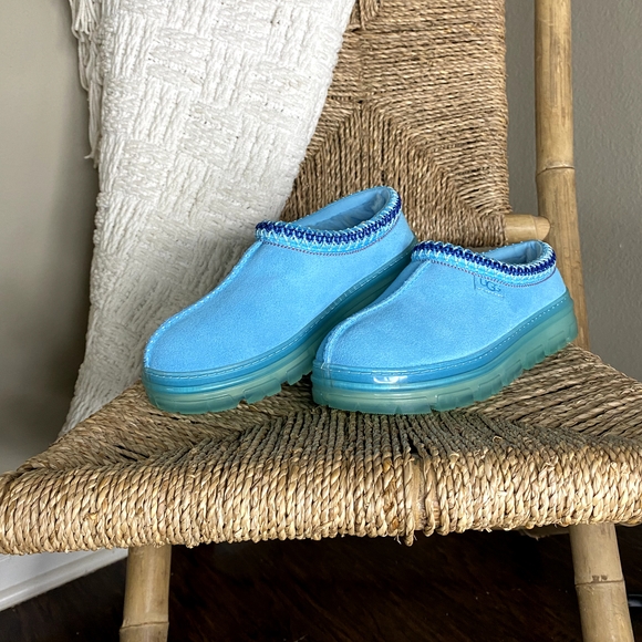 UGG Other - UGG Kids Aqua Blue Slippers